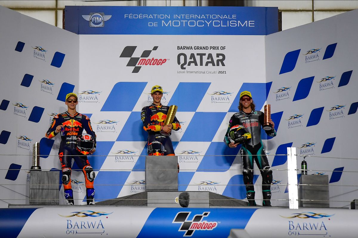 Masia defeats Acosta and Binder in a classic Moto3TM melee